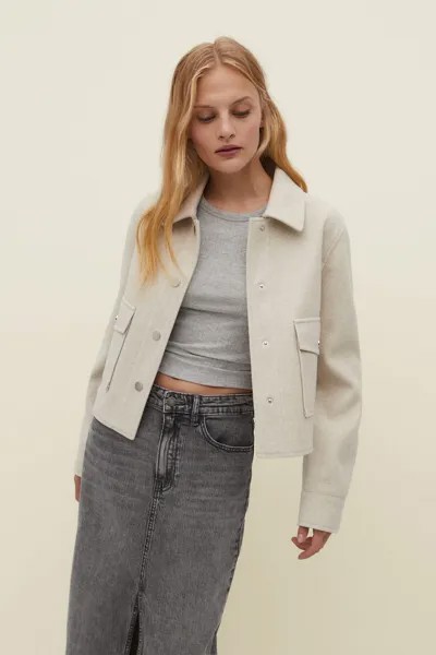 Мягкая короткая куртка Stradivarius, экрю