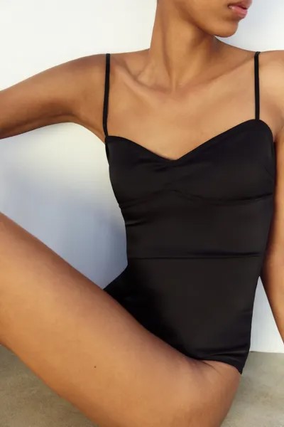 Боди с вырезом в форме сердца и регулируемыми тонкими бретелями ZARA, черный
