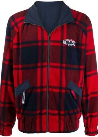 Tommy Jeans бомбер в клетку