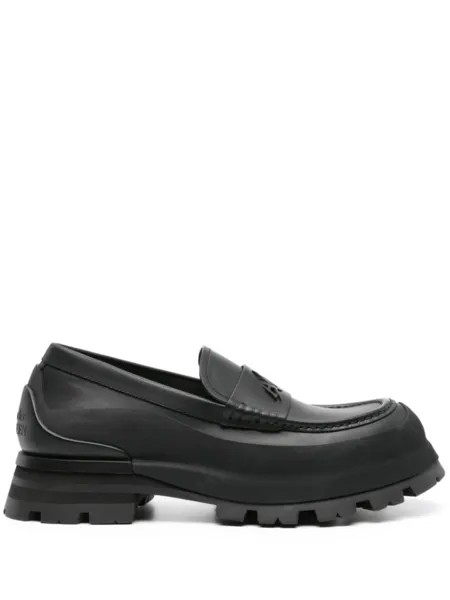 Alexander McQueen лоферы с логотипом Seal, черный