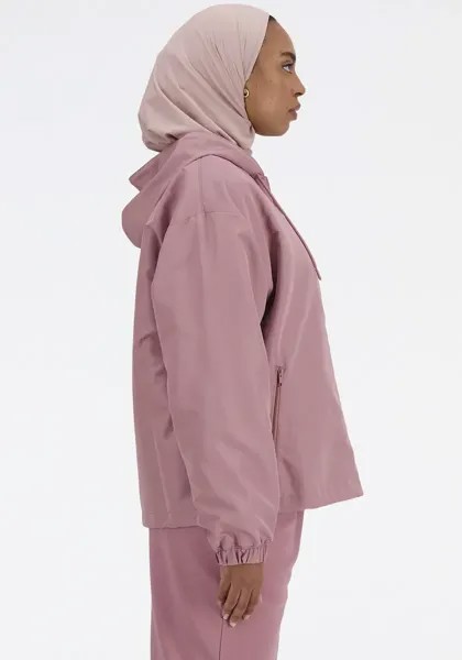 Короткая куртка New Balance 