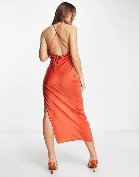 Атласное платье миди со сборками на талии и высоким разрезом ASOS DESIGN рыжего цвета