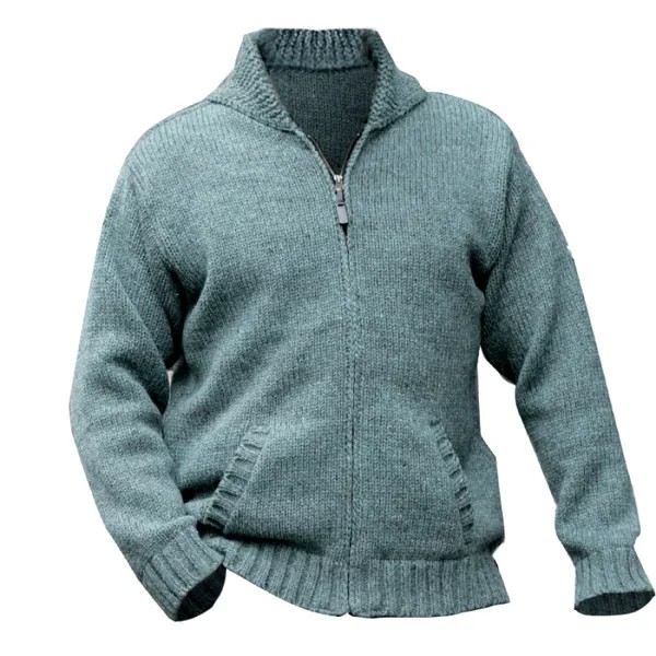 Мужской свитер из 100% альпаки на открытом воздухе с шалевым воротником и желтым шерстяным жакетом