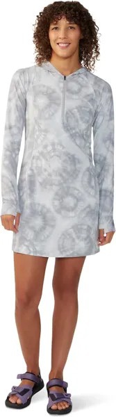 Платье Mountain Hardwear Crater LakeDress, цвет Grey Ice Spore Dye Print