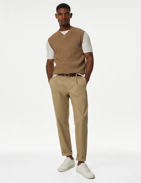 Эластичные брюки чинос обычного кроя с одной складкой Marks & Spencer