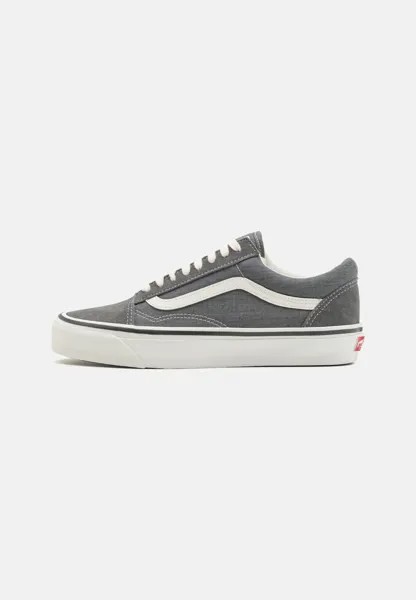 Кроссовки низкие OLD SKOOL 36 UNISEX Vans, цвет salt wash pewter