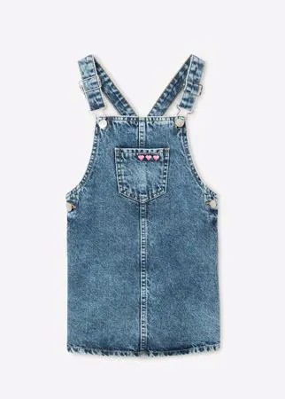 Джинсовый сарафан с вышитыми сердечками для девочки Gloria Jeans
