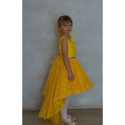 Платье Престиж, размер 32, желтый