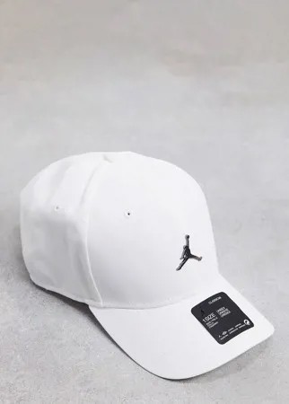 Белая кепка с металлическим логотипом в виде баскетболиста Nike Jordan-Белый