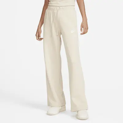 Спортивные брюки Nike Sportswear Club Fleece, цвет Sanddrift/White