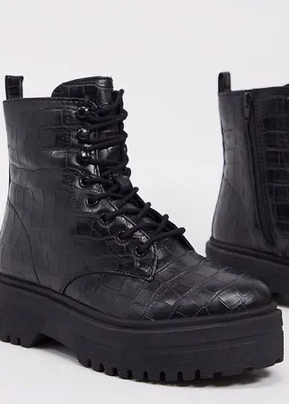 Черные ботинки на массивной плоской подошве со шнуровкой и крокодиловым принтом для очень широкой стопы Simply Be Extra Wide Fit-Черный