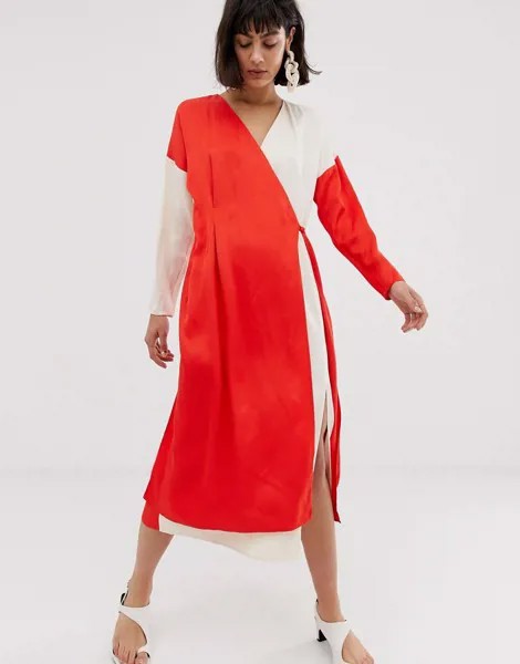 Атласное платье с запахом и контрастной отделкой ASOS WHITE-Мульти