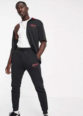 Черные джоггеры с винтажным логотипом Reebok – эксклюзивно для ASOS-Черный цвет