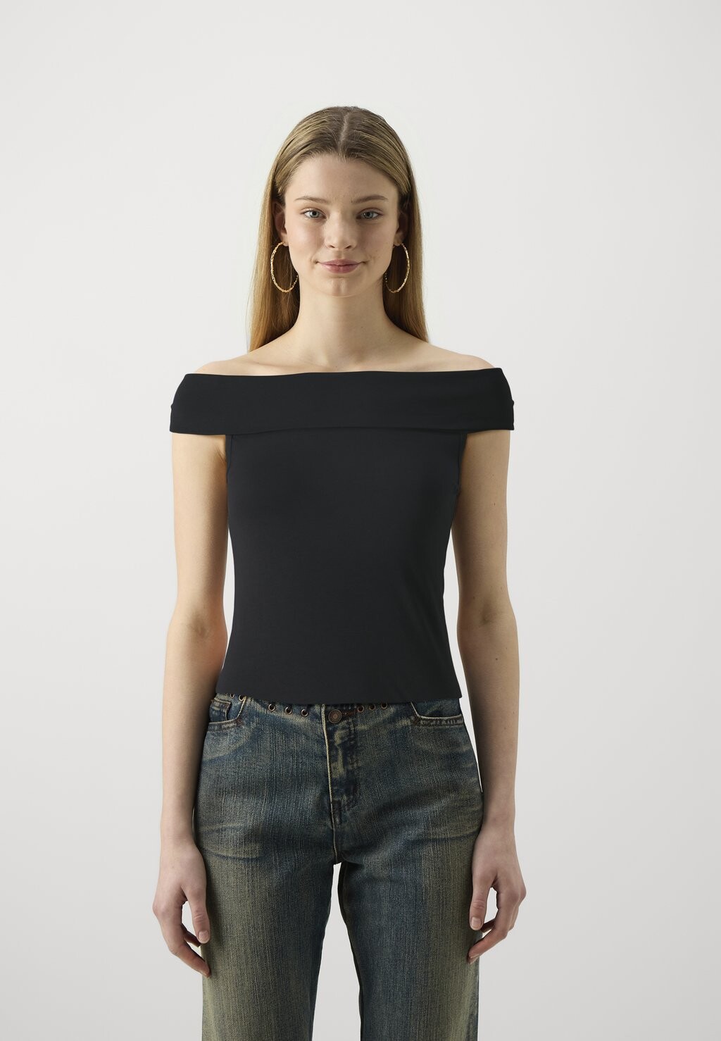Топ NMKERRY OFF SHOULDER Noisy May, черный