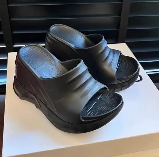 Сланцы Carpaton женские на танкетке, летние пляжные удобные тапочки на платформе, открытый носок, черные