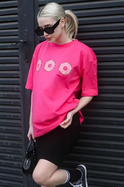 Розовая женская футболка с круглым вырезом с принтом MG1682 MADMEXT