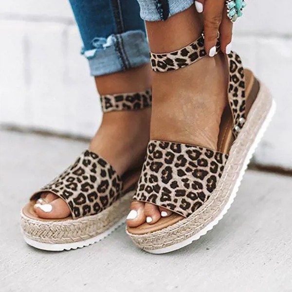 Клинья Leopard ретро заглянуть ног босоножки женщин летняя мода сандалии пряжки ремень