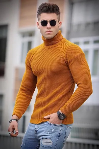 Горчичный свитер с высоким воротником 4355 MADMEXT