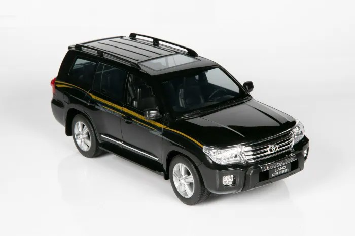 Barty Радиоуправляемая машинка Toyota Land Cruiser