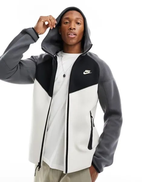 Куртка с капюшоном Nike Tech Fleece белого, черного и серого цветов