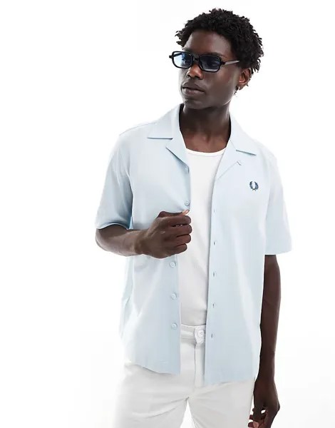 Голубая компрессионная рубашка с кубинским воротником Fred Perry
