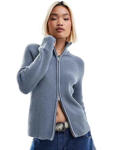 Monki – Вязаный кардиган с двусторонней молнией синего цвета
