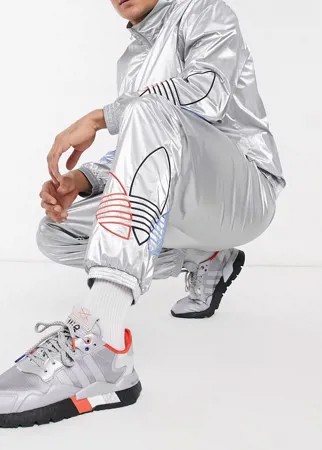 Серебристые спортивные штаны от костюма adidas Originals Adicolor Tricolor-Серебристый