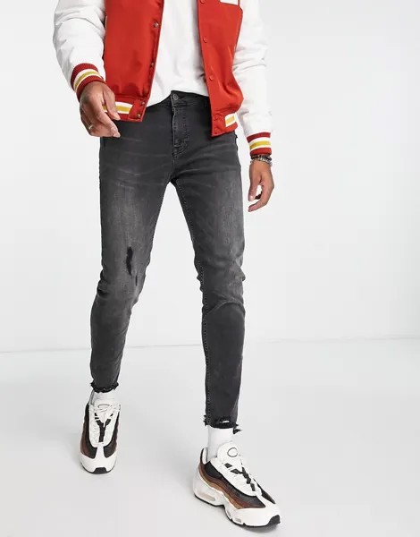 Черные джинсы зауженного кроя с необработанными краями ASOS DESIGN-Черный