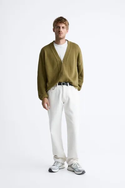 Соответствующий кардиган в техническом стиле ZARA, зеленый