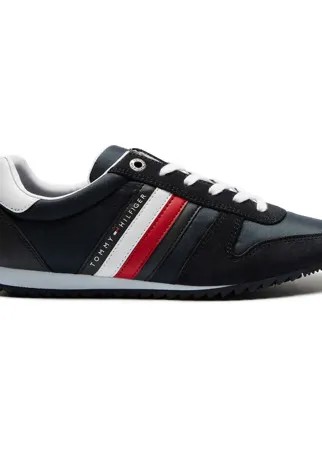 ESSENTIAL NYLON  RUNNER
