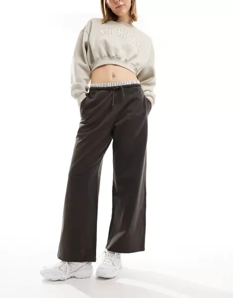Коричневые спортивные брюки Pull&Bear с широкими штанинами и боксерским поясом