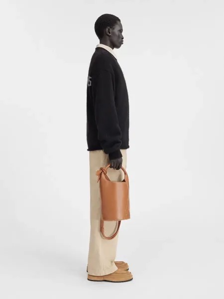 Свитер с логотипом Ле тянуть Жакмюса Jacquemus, черный