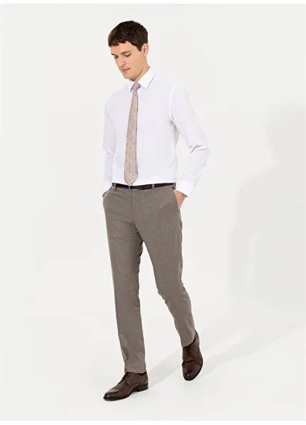 Светло-коричневые мужские классические брюки узкого кроя с нормальной талией и нормальными штанинами Pierre Cardin
