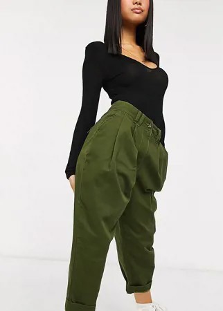 Широкие брюки со складками в цвете хаки ASOS DESIGN Petite-Зеленый цвет