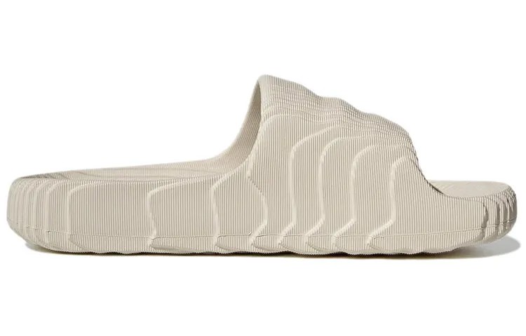 Сланцы спортивные унисекс Adidas Originals Adilette, бежевый