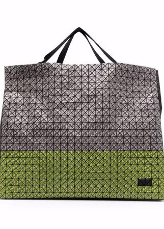 Bao Bao Issey Miyake сумка-тоут с геометричным узором