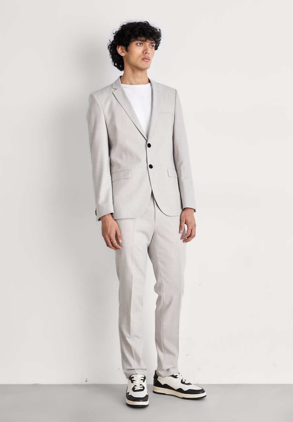 Костюм ARTI HESTEN HUGO, цвет light pastel grey