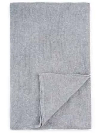 Универсальный шерстяной шарф серого цвета. Уютный и мягкий аксессуар размером 200х32 см.