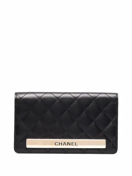 Chanel Pre-Owned стеганый кошелек 2017-2018 годов с логотипом