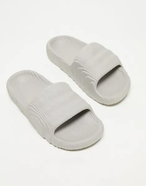 Нейтрально-коричневые шлепанцы adidas Originals Adilette 22