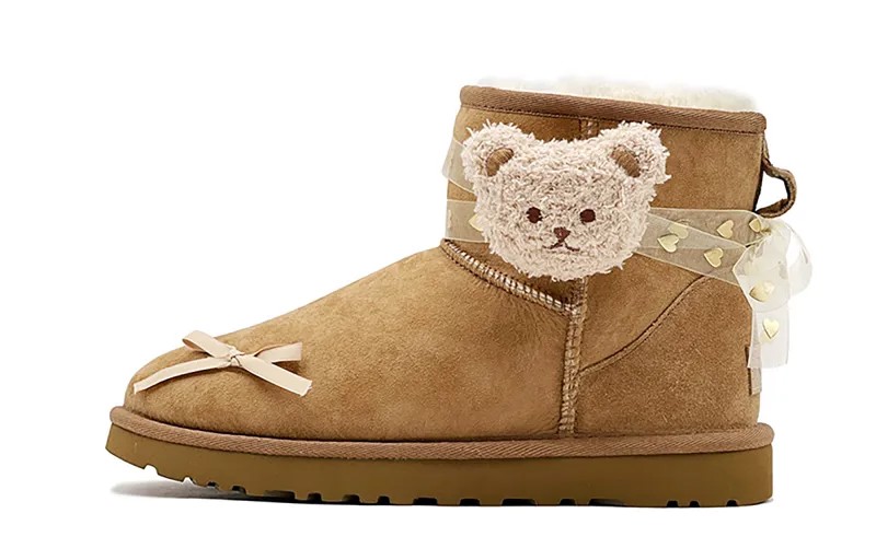 CLASSIC MINI Зимние ботинки женские бежевые Ugg