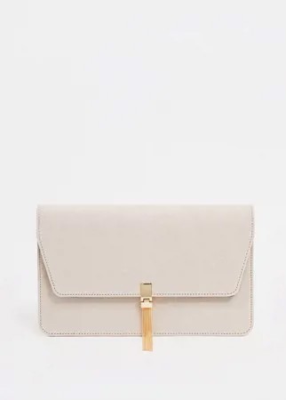 Кремовый клатч с кисточкой ASOS DESIGN-Белый