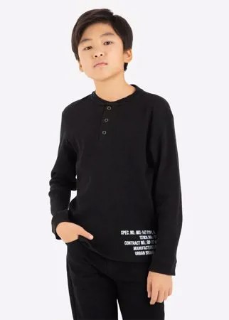 Чёрный лонгслив oversize с надписями для мальчика Gloria Jeans