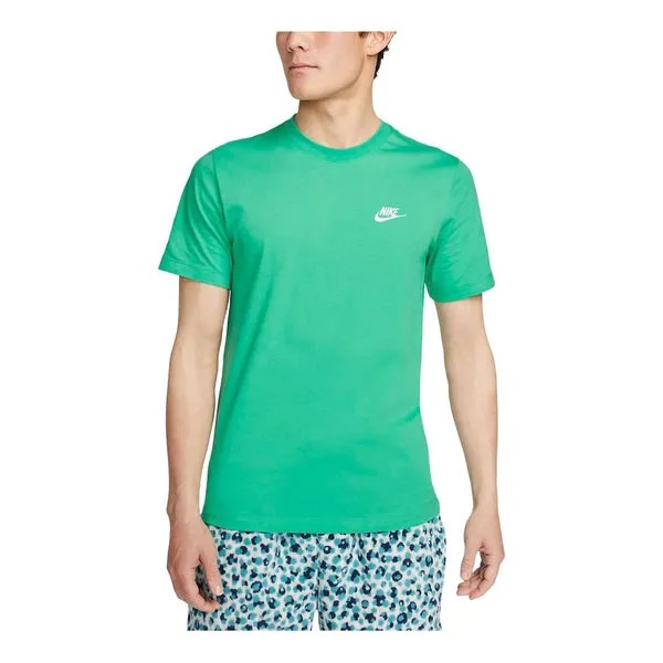 Футболка Nike Sportswear Club T-Shirt 'Green', зеленый