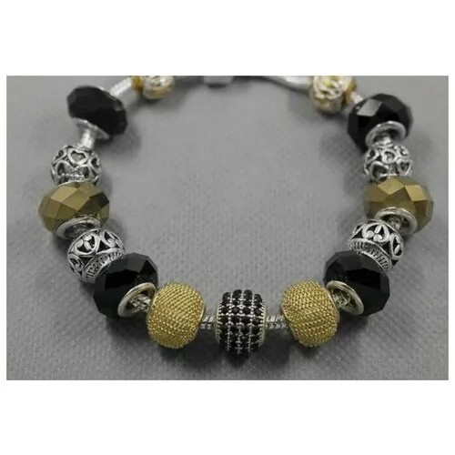 Браслет-цепочка Handinsilver ( Посеребриручку ) Браслет с шармами на основе из бижутерной стали, стекло, муранское стекло, стразы, 1 шт., размер 16 см, золотистый