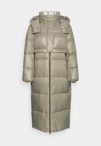 Пуховик Esprit