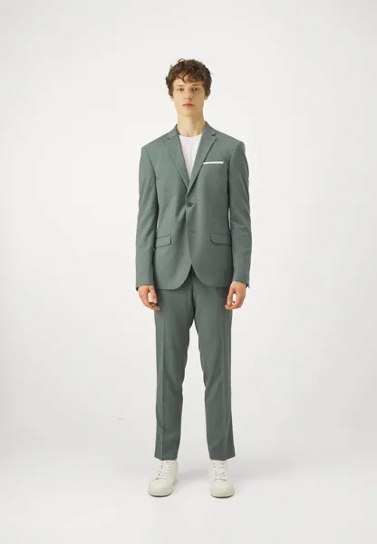 Костюм THE FASHION SUIT NOTCH POCKET SQUARE Isaac Dewhirst, цвет sage