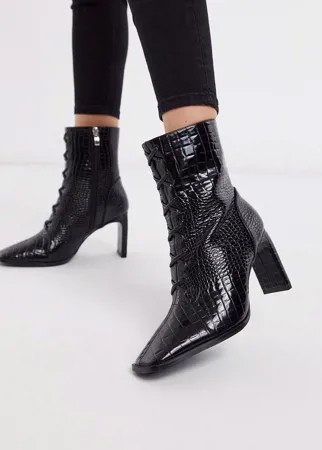 Черные полусапожки на каблуке со шнуровкой и эффектом крокодиловой кожи Z_Code_Z-Белый