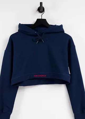Темно-синее укороченное худи New Balance – эксклюзивно для ASOS-Темно-синий
