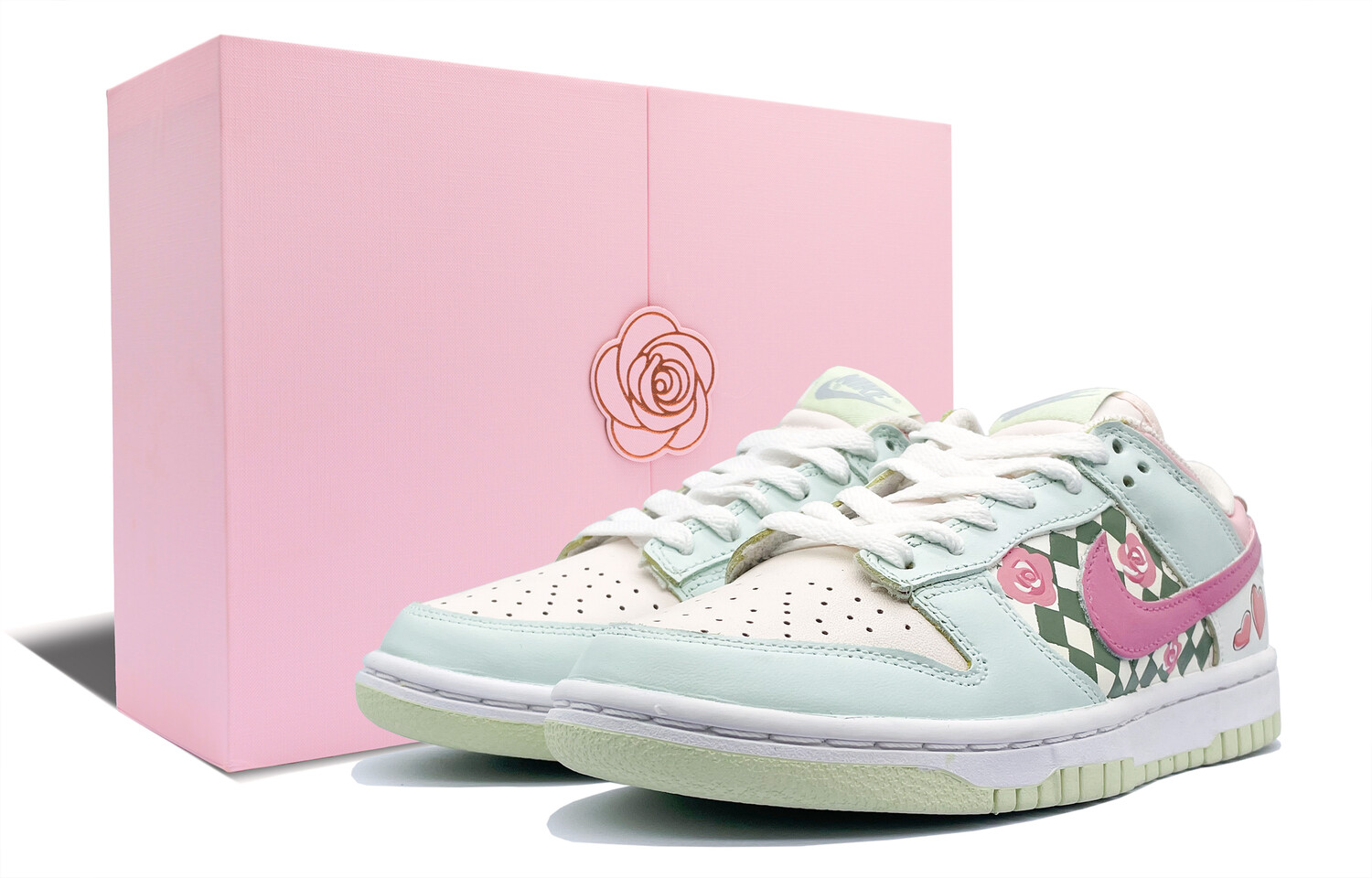 Кроссовки Nike Dunk Skateboarding Shoes Women's Low-top Rice Pink Green, зеленый